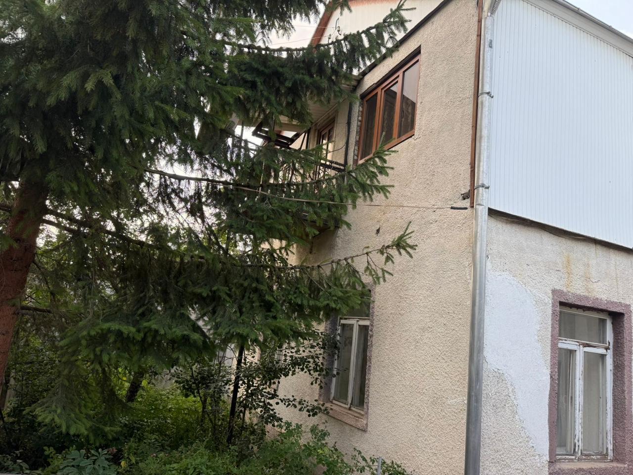 Лорийская область, город Степанаван, улица Матросова, 61 жилой дом